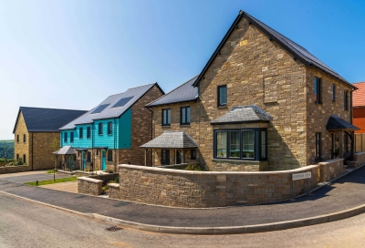 Mariner’s Haven Ilfracombe Street Scene Avon Plot 204 Bovey 205