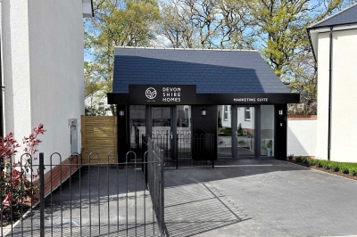 Longston Cross II — Marketing Suite