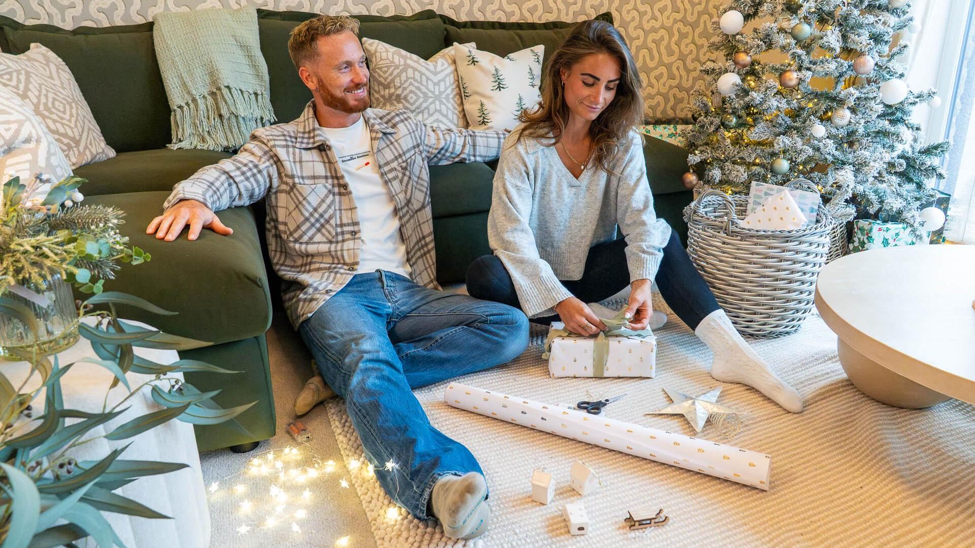 Lifestyle Photography Christmas Wrapping Presents