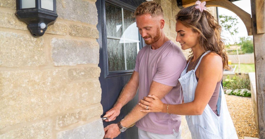 Devonshire Homes Devonshire Move Scheme Couple Unlocking Front Door